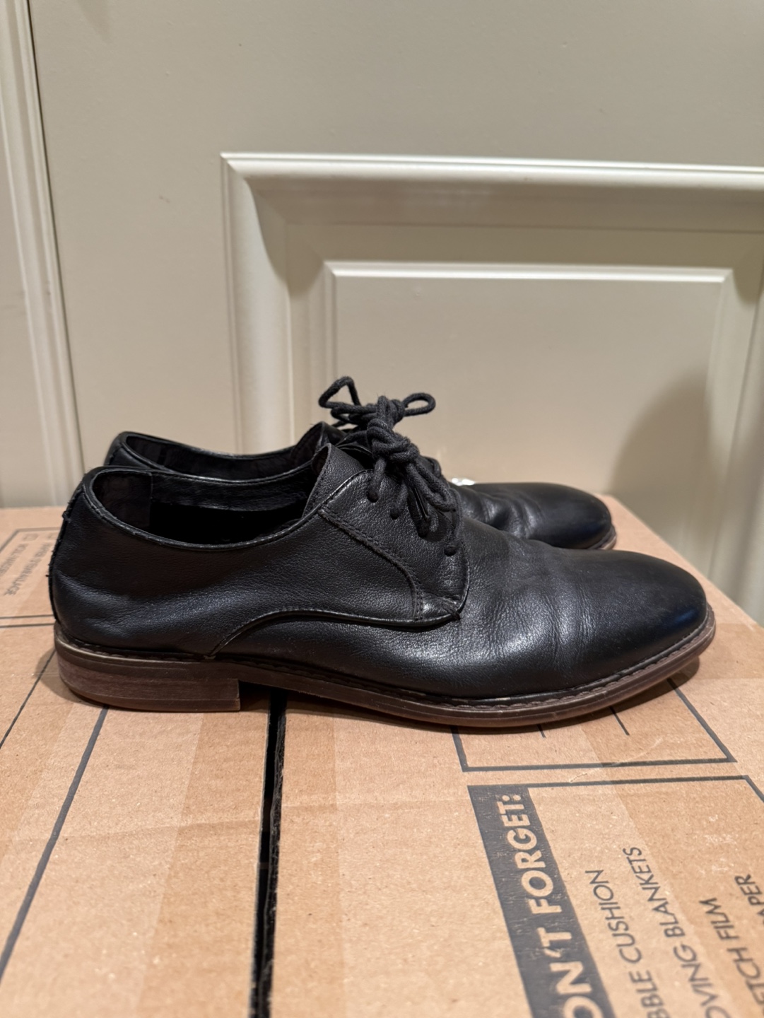 Steve Madden Men’s Black Leather Shoes - 7.5 - photo 2
