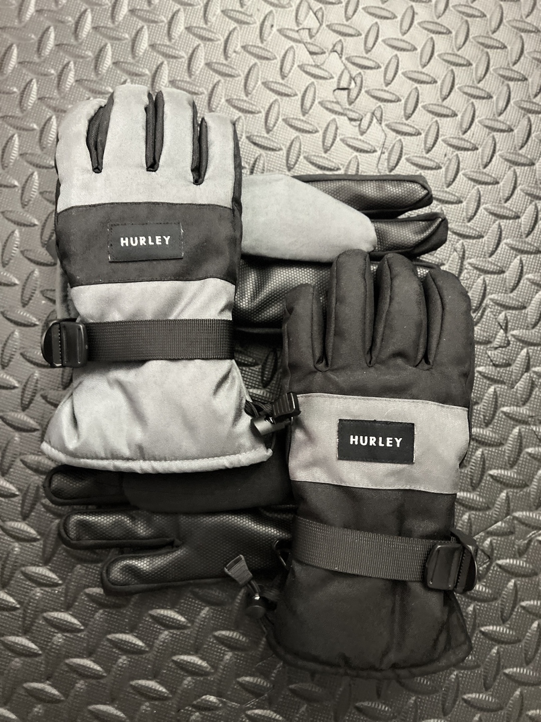 Hurley Snow Gloves - Grey and Black