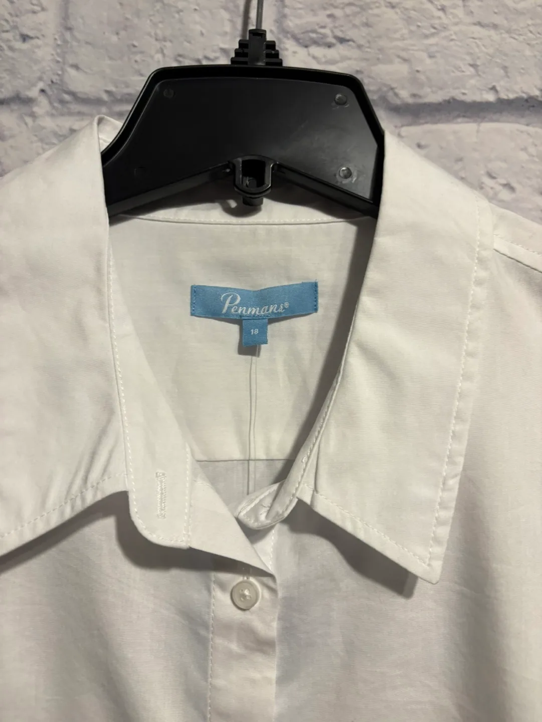 Penmans Women's Button-Down Blouse Size 18 image indicator(5)