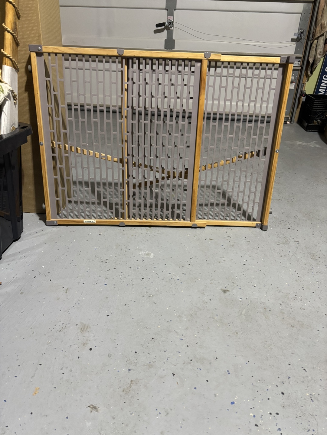The First Years SureClose Baby Gate - photo 2