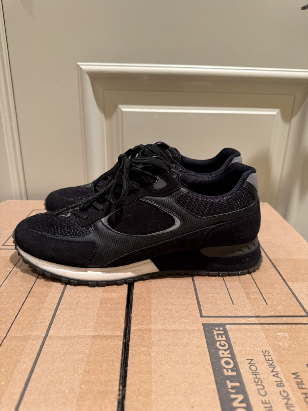 Louis Vuitton Men’s Sneakers - LV (UK) 5.5 / US 6.5 / EU 39.5 - photo 4