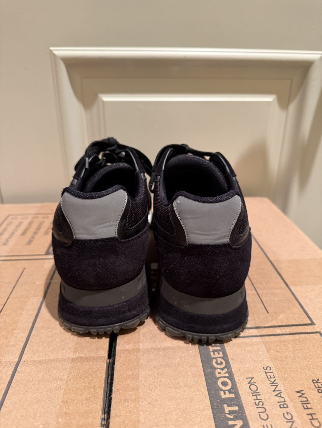 Louis Vuitton Men’s Sneakers - LV (UK) 5.5 / US 6.5 / EU 39.5 - photo 3