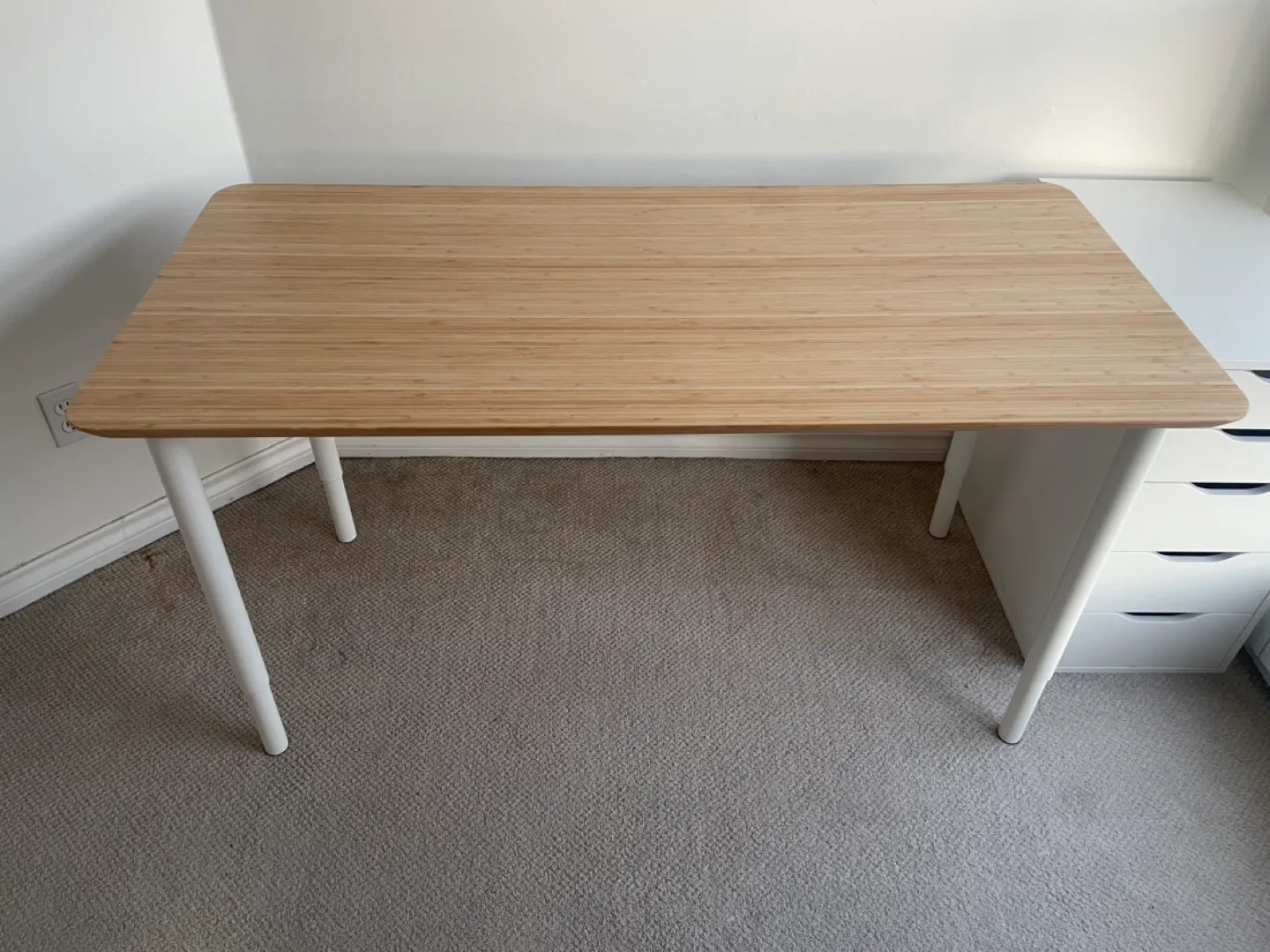 IKEA Home Office Setup | Desk and Chair image indicator(3)