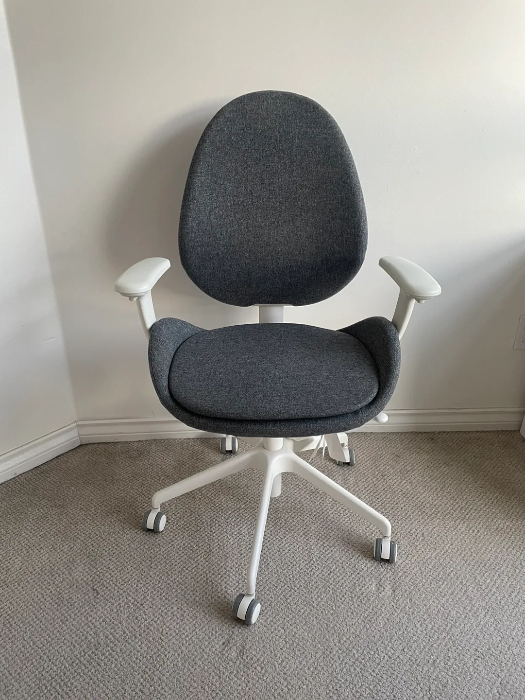 IKEA Home Office Setup | Desk and Chair image indicator(5)