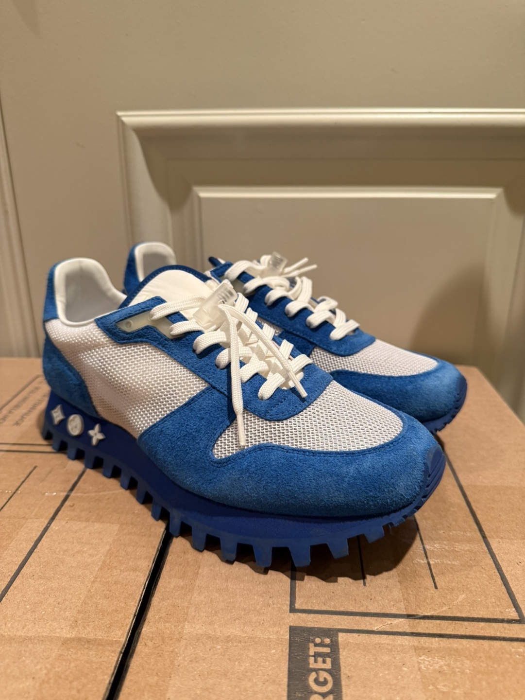 Louis Vuitton Men’s Sneakers  - US 7 / UK (LV) 6 / EU 40