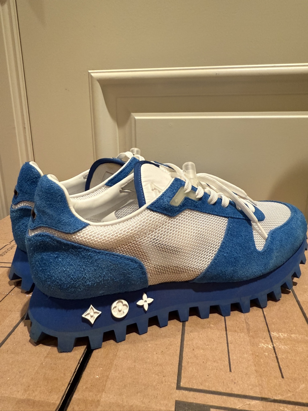 Louis Vuitton Men’s Sneakers  - US 7 / UK (LV) 6 / EU 40 - photo 2