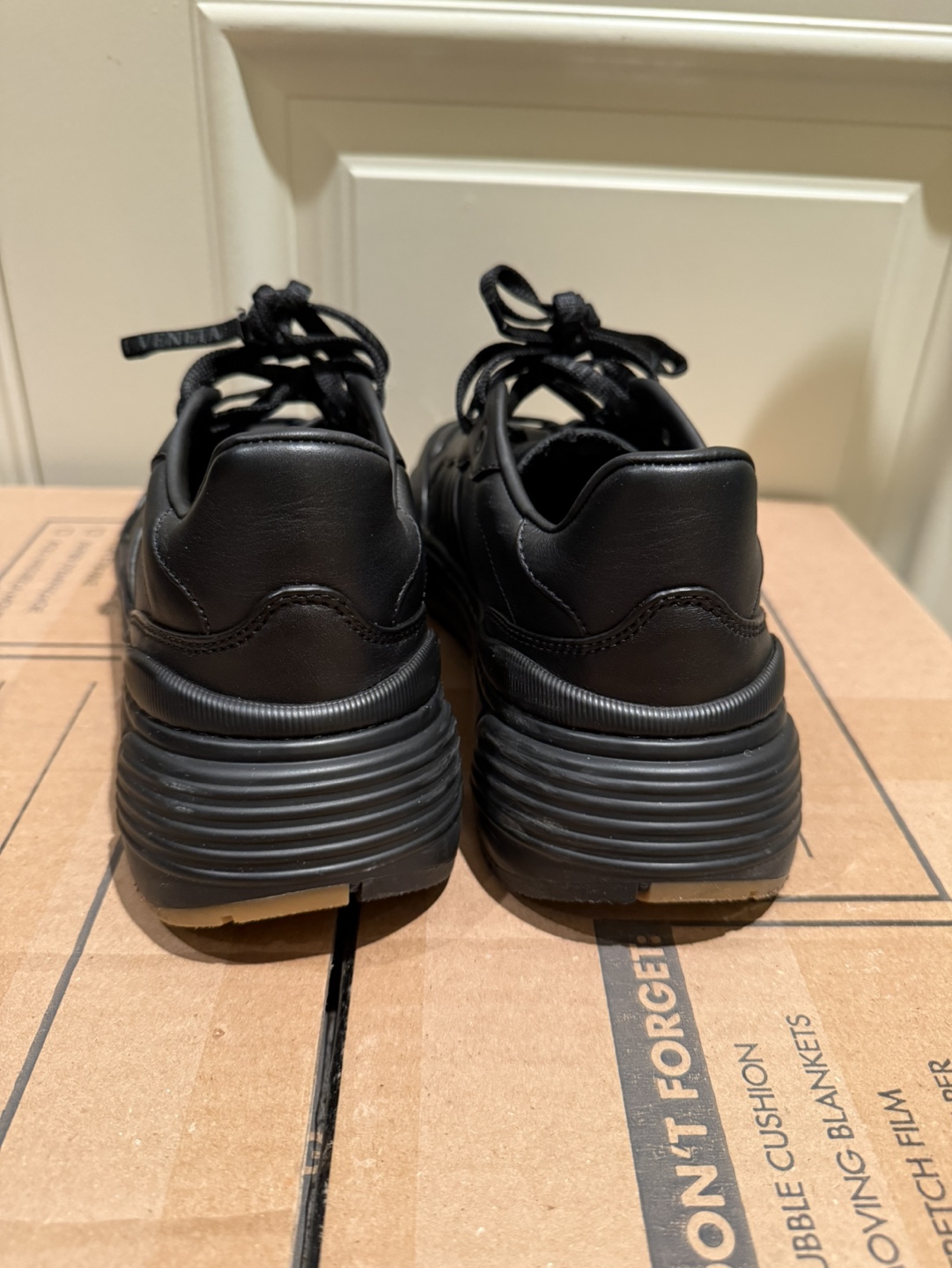 Bottega Veneta Men’s Sneakers - EU 39.5 - photo 3