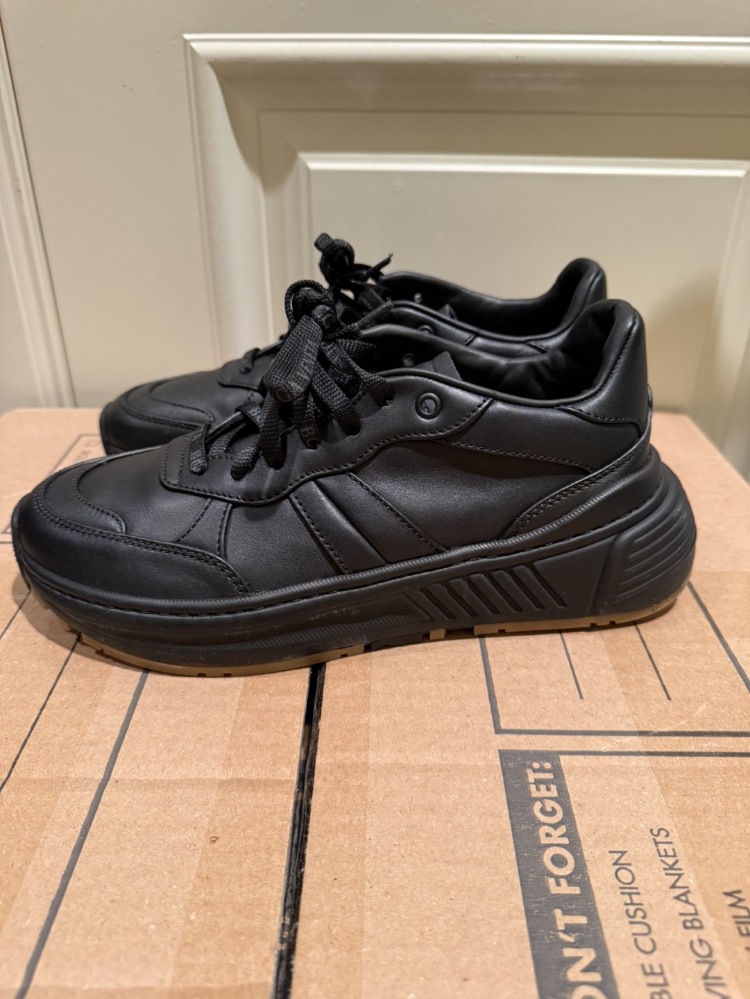 Bottega Veneta Men’s Sneakers - EU 39.5 - photo 4