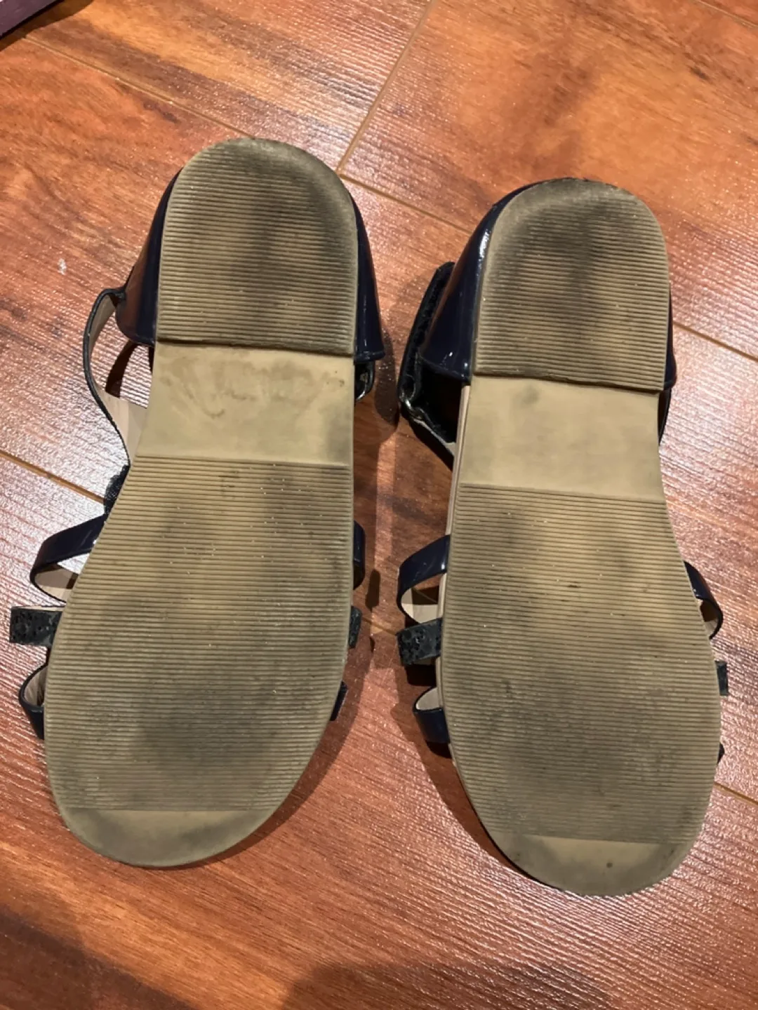 Girls' Navy Blue Flower Sandals Size 9 image indicator(2)