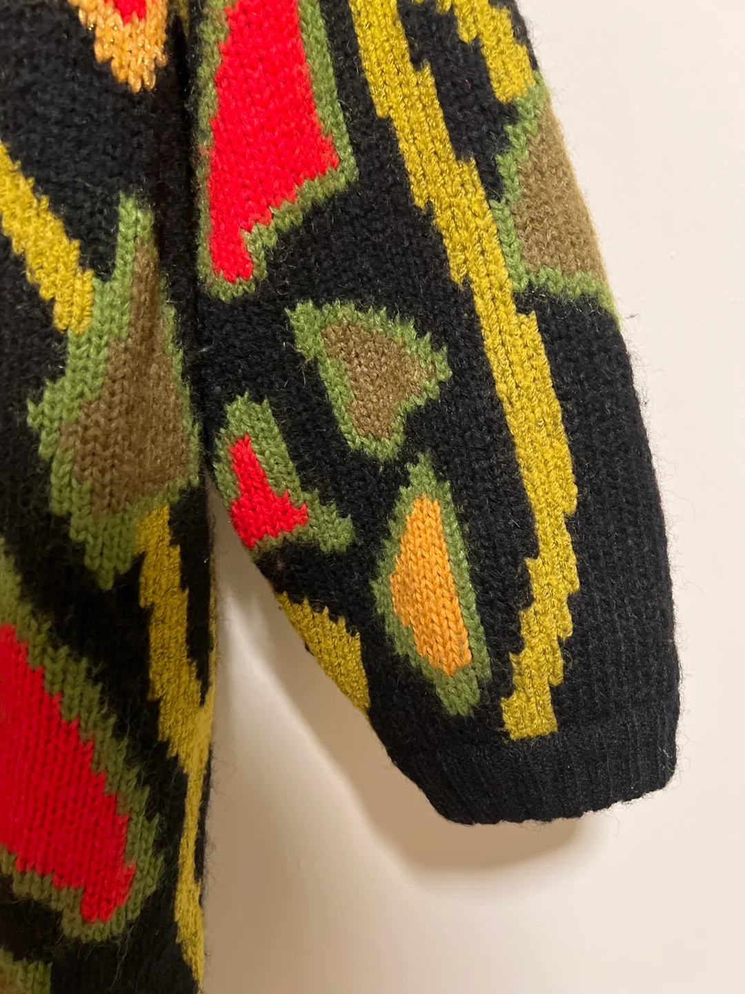 Vintage Floral Knit Cardigan from England image indicator(3)