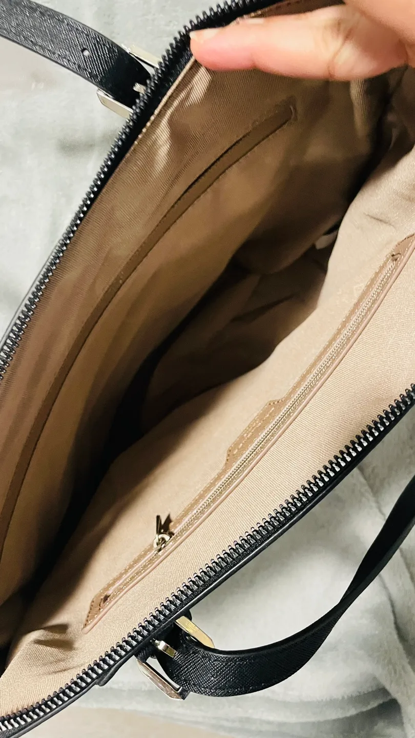 David Jones Black Hand Bag image indicator(3)