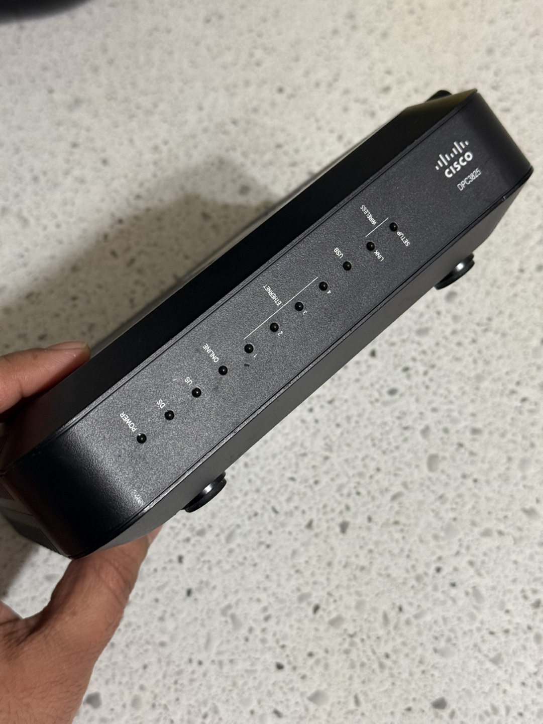 Cisco DPC3825 Cable Modem - photo 2