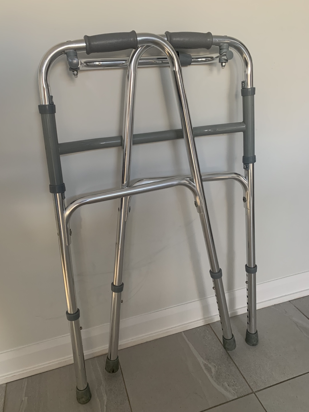 Aluminum Rollator Walker - photo 2