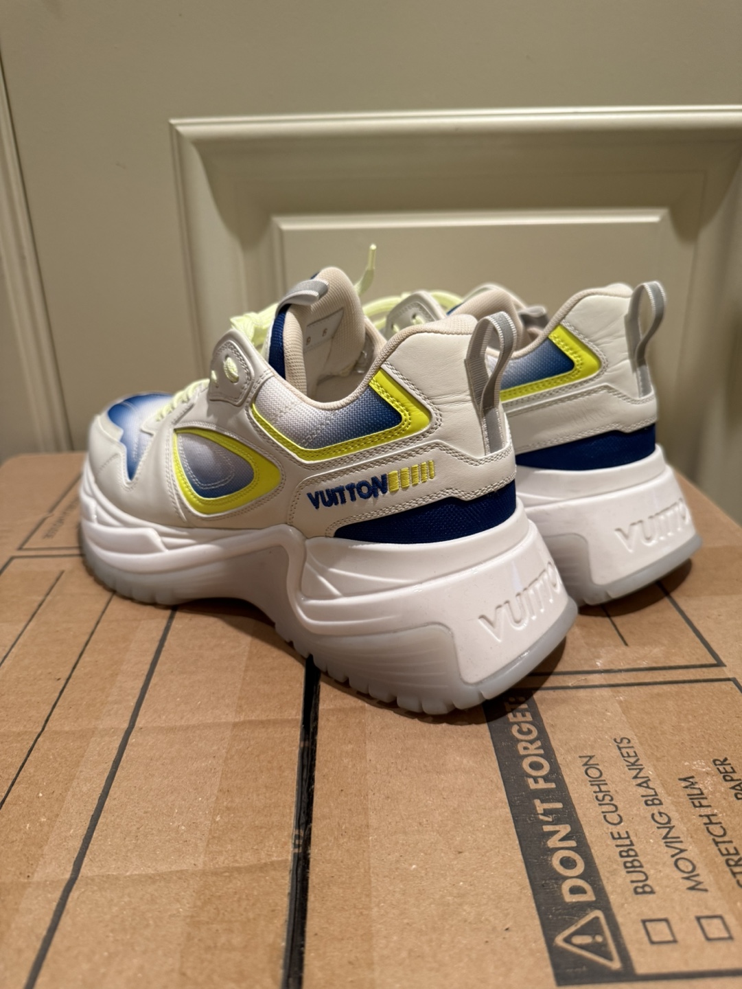 Louis Vuitton Men’s Sneakers  - US 7 / UK (LV) 6 / EU 40 - photo 4