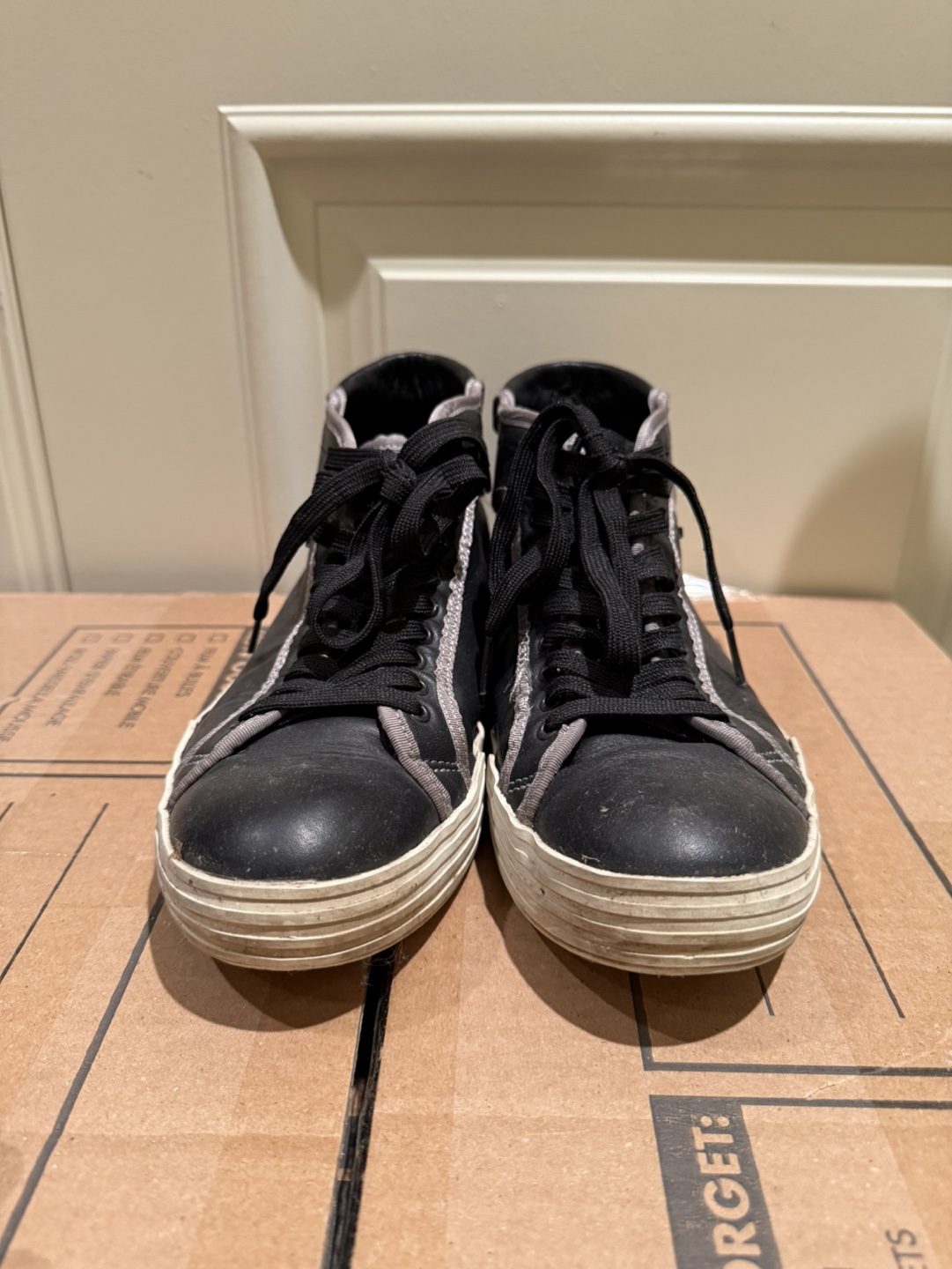 Emporio Armani Men's Sneakers - EUR 40 - photo 4