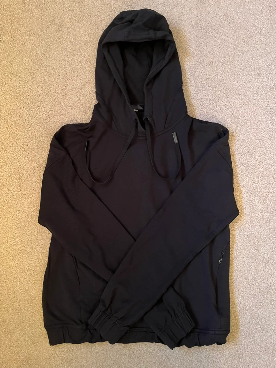 Lululemon Lot Size 4 image indicator(6)