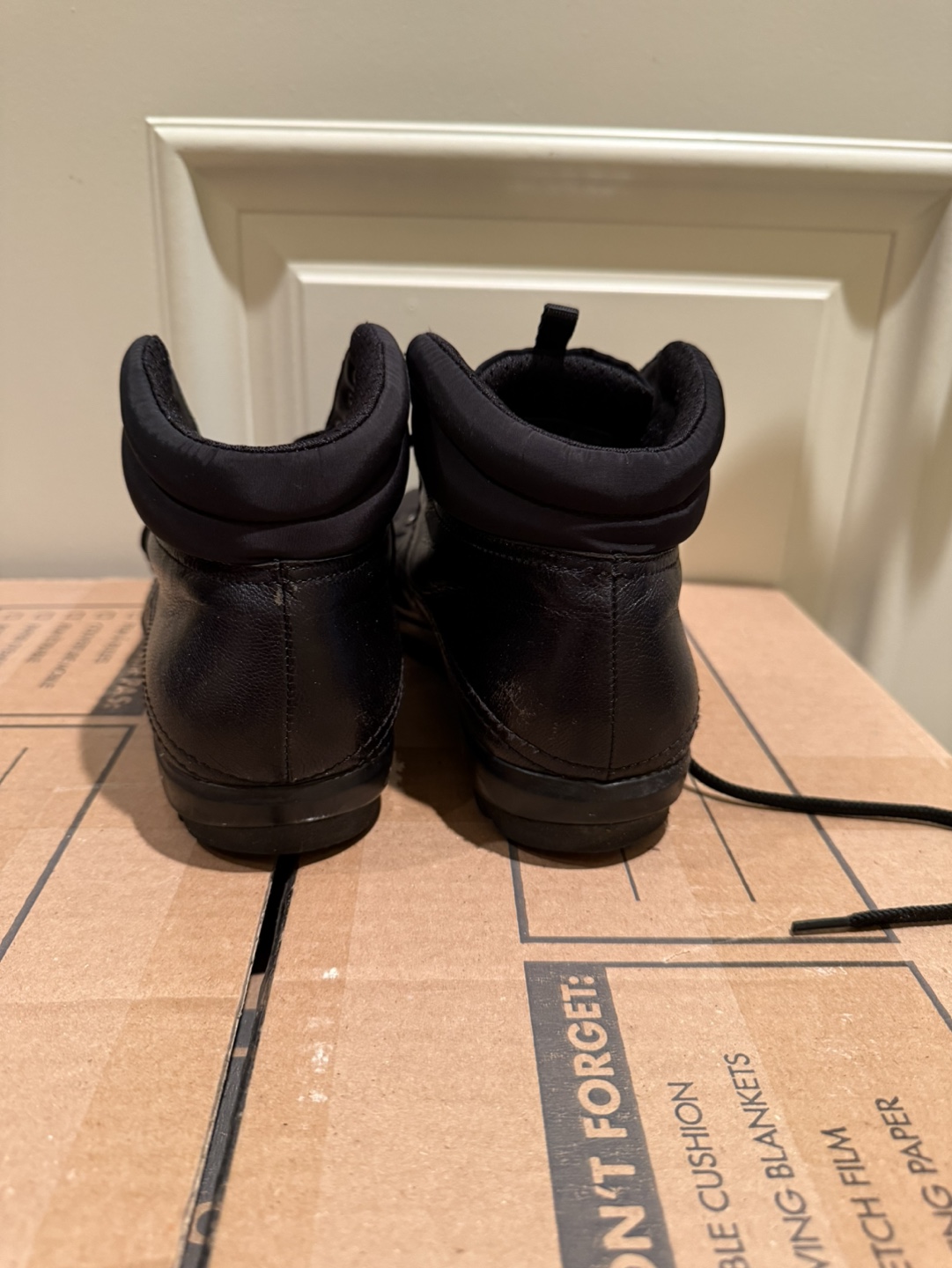 Prada Men’s Black Boots Size - 40 - photo 2