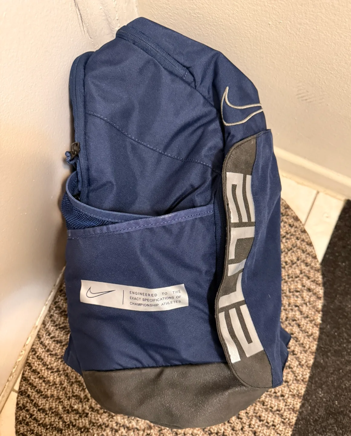 Nike Elite Pro Backpack -BasketballBag image indicator(9)