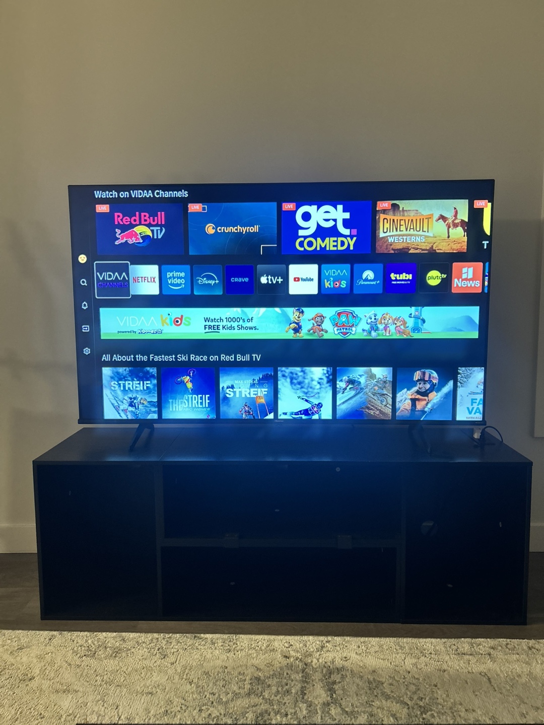58” Hisense smart TV