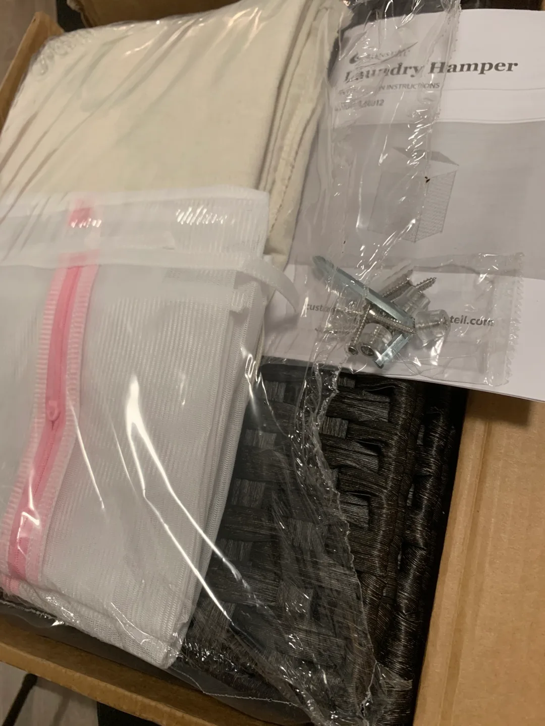 Wicker Laundry Basket with Liner Bags - Dark Brown image indicator(6)