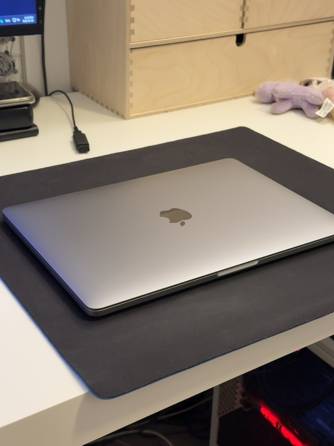 M1 MacBook Pro in Perfect Condition
