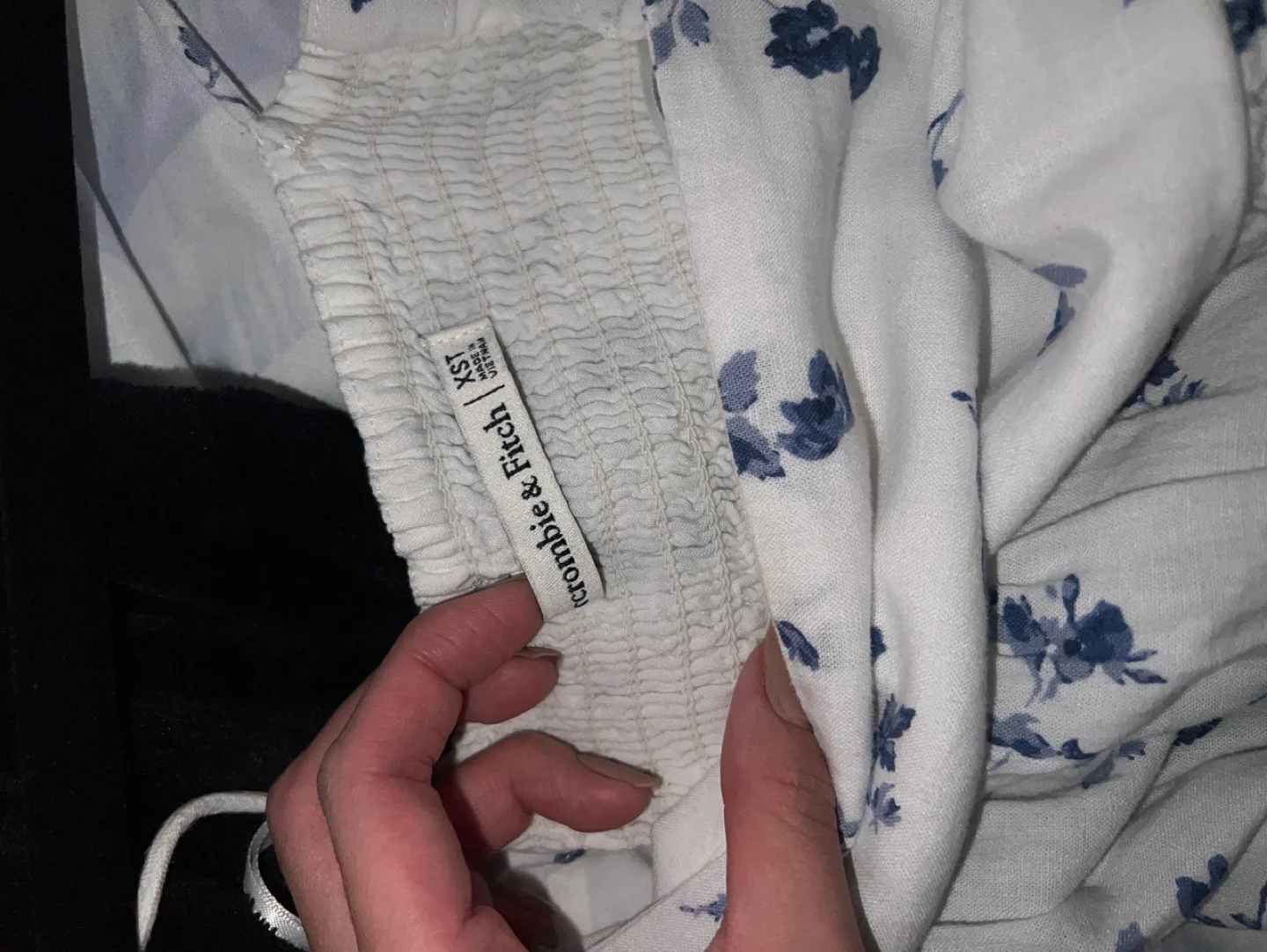 Abercrombie & Fitch White Floral Mini Dress XS image indicator(3)