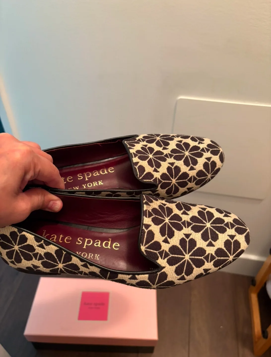 Kate Spade  Jacquard Cream Black Loafers  Size6B image indicator(2)