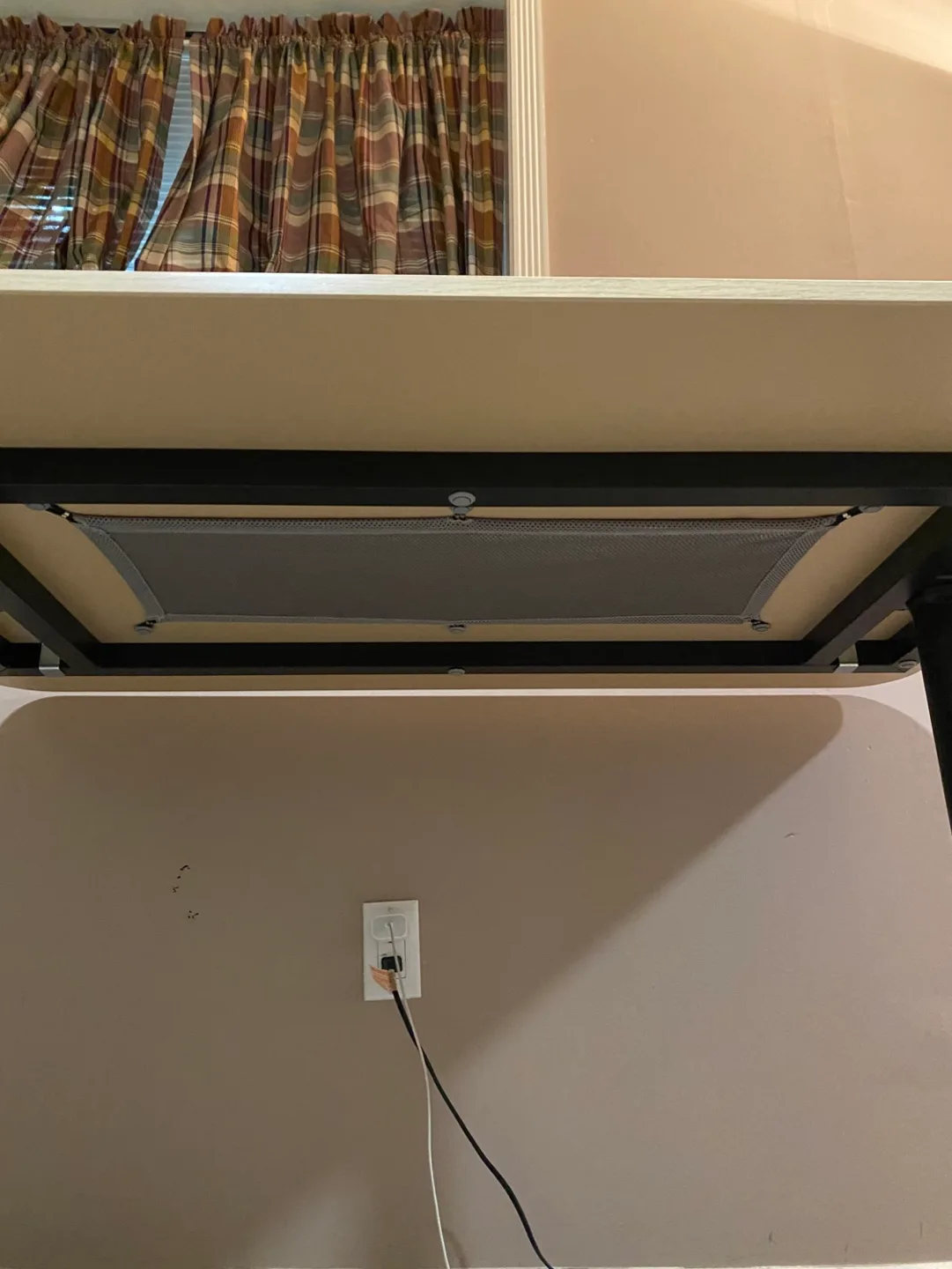 wooden style adjustable ikea desk (delivery available) image indicator(5)