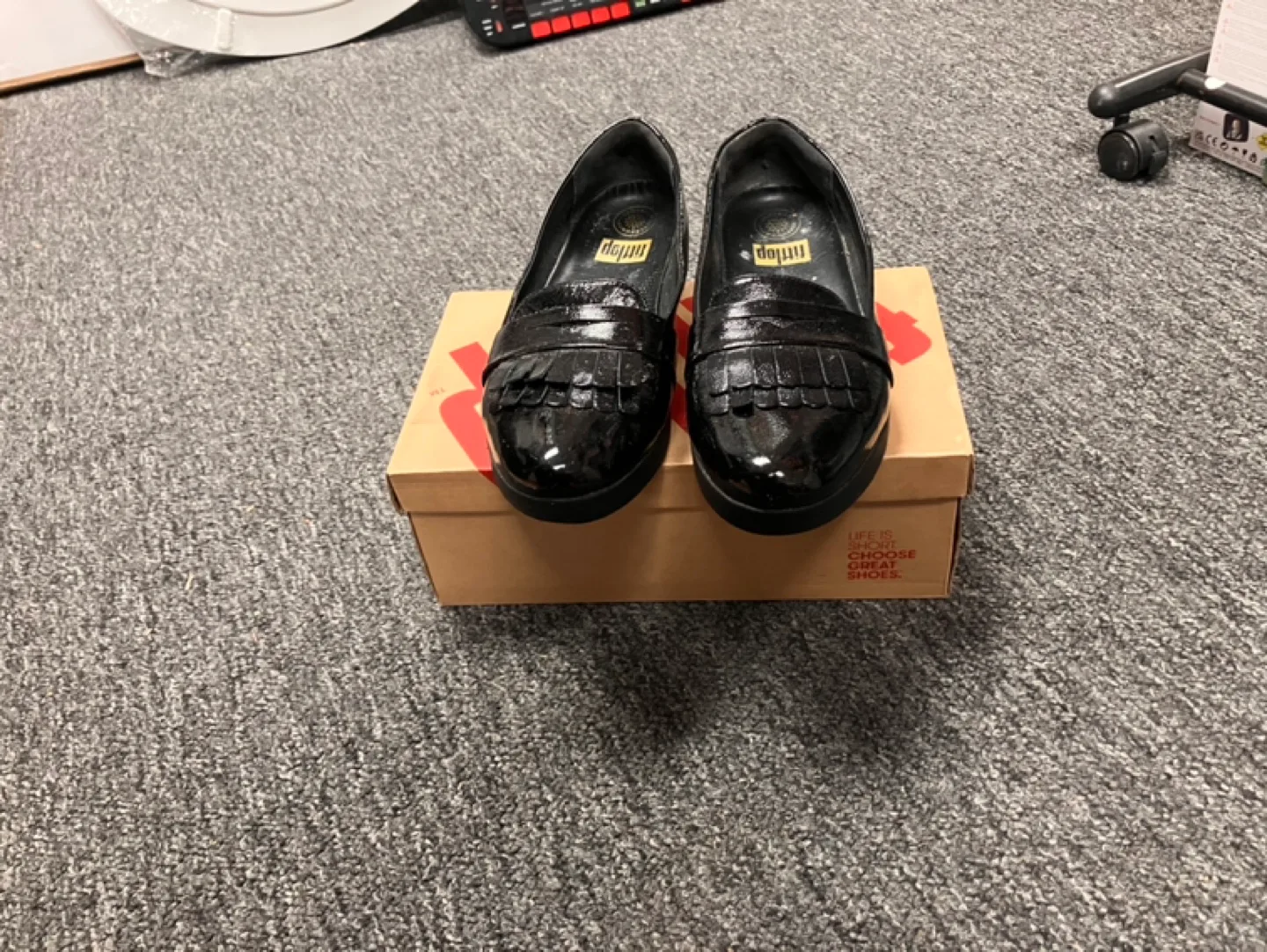 FitFlop Women's Black Patent Leather Loafers image indicator(3)