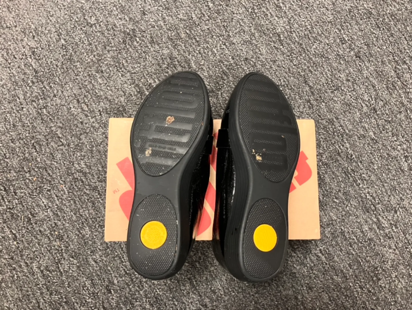 FitFlop Women's Black Patent Leather Loafers image indicator(6)