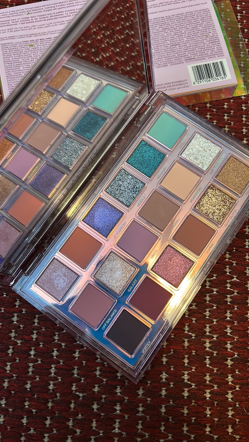 Huda Beauty Mercury Retrograde Eyeshadow Palette - photo 2