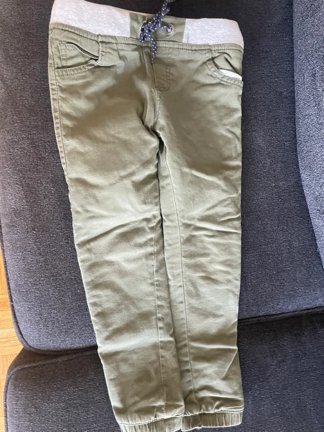 2 Pairs of Boys' Pants - Sizes 2T/3T image indicator(4)