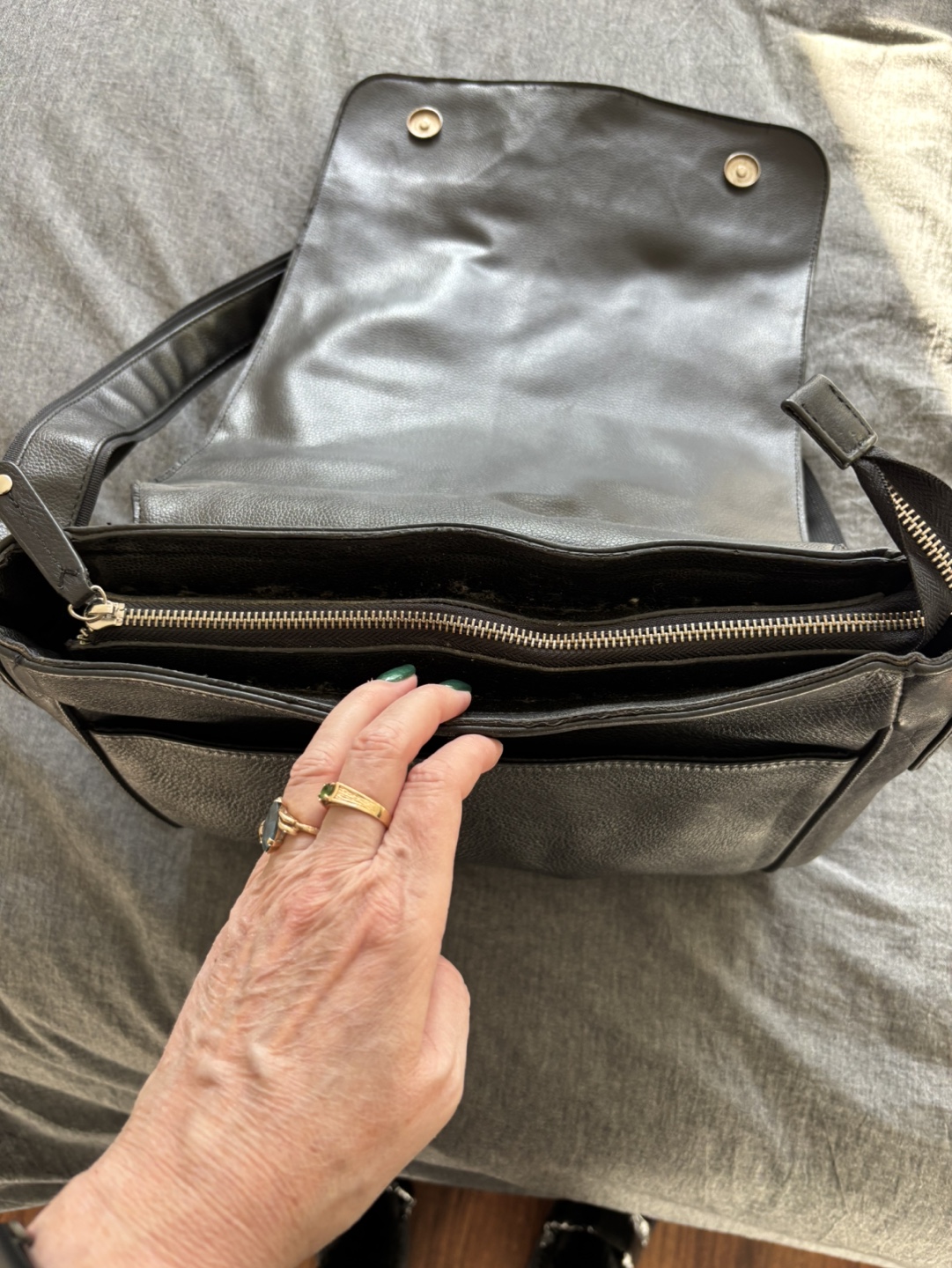 Kristyx Genuine Leather Messenger Bag - photo 3