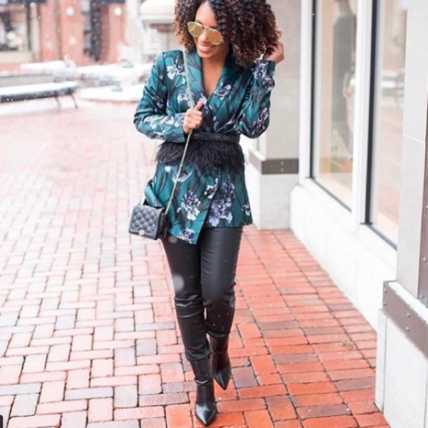 H&M Green Printed Pattern Jacket image indicator(10)