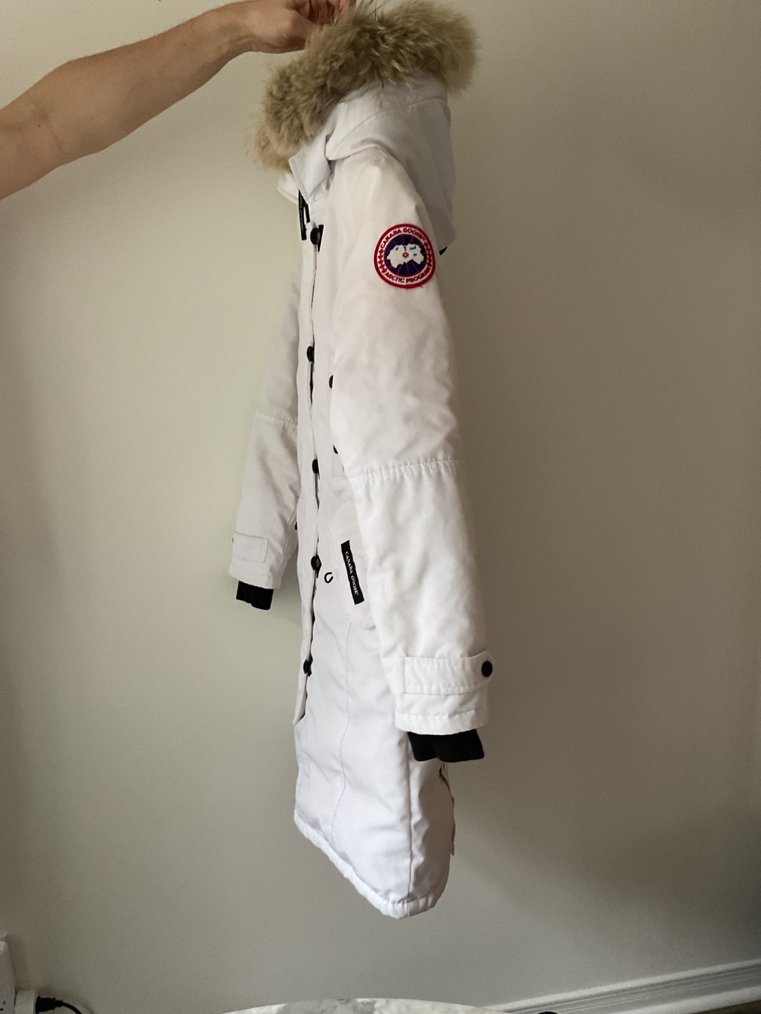 Canada Goose Women's White Parka - photo 3