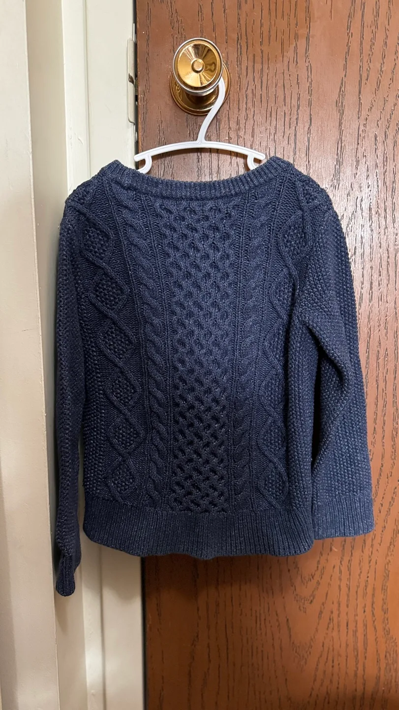 Baby Gap Cable Knit Sweater. Size 4T image indicator(2)