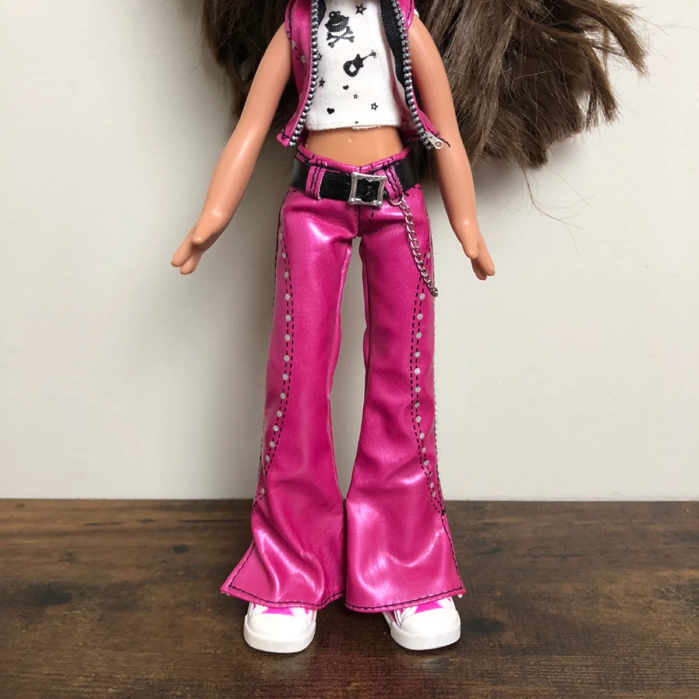 Bratz Big Kids Music Stars 14" Yasmin Doll image indicator(3)