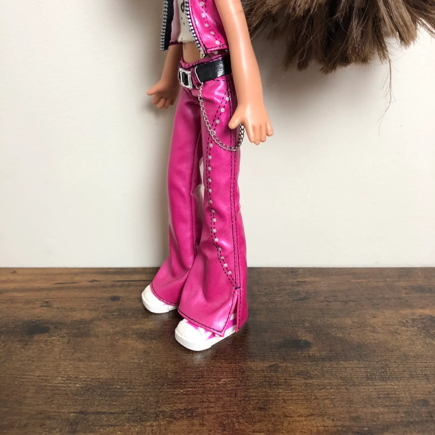 Bratz Big Kids Music Stars 14" Yasmin Doll image indicator(5)