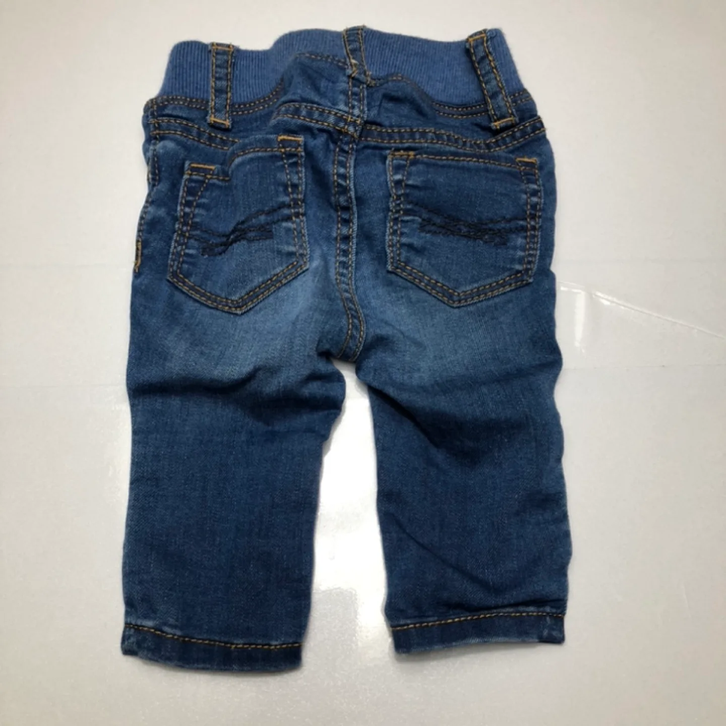 Calvin Klein Baby Girl Outfit - Size 3/6M image indicator(6)