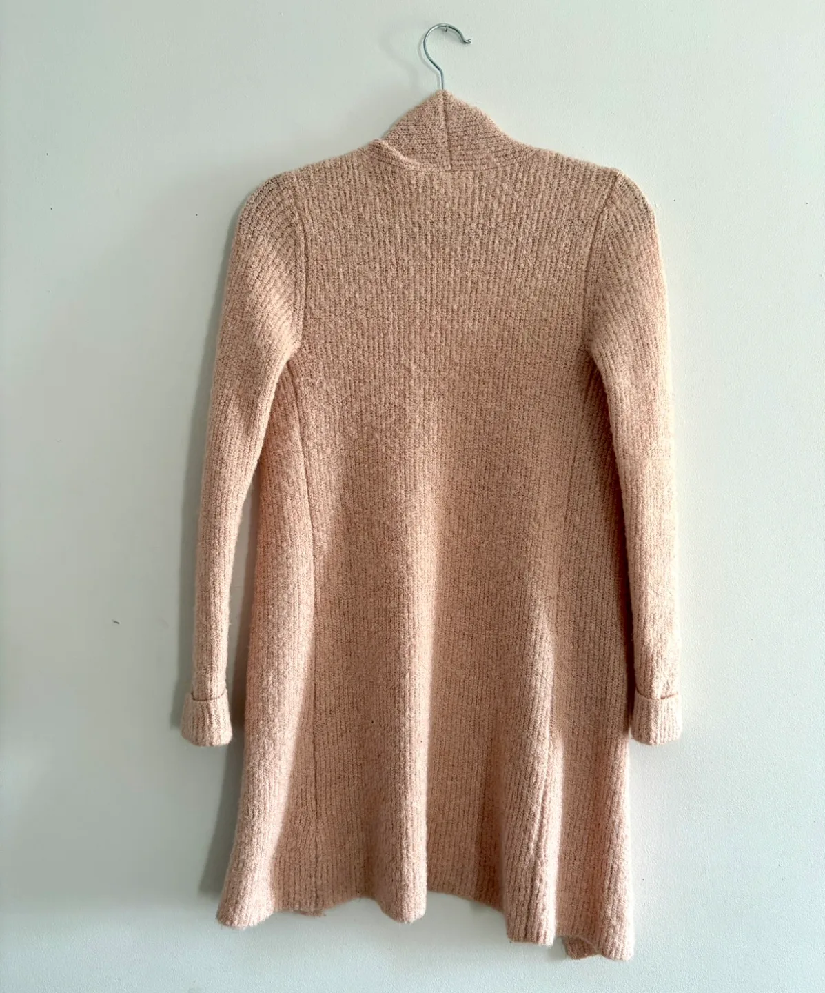 Blush pink fuzzy cardigan ! image indicator(4)