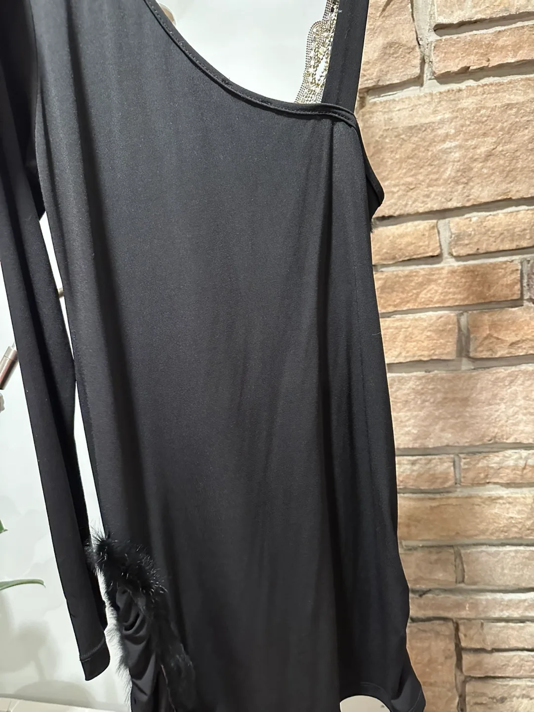 Black One-Shoulder Mini Dress with Rhinestone Detail image indicator(4)