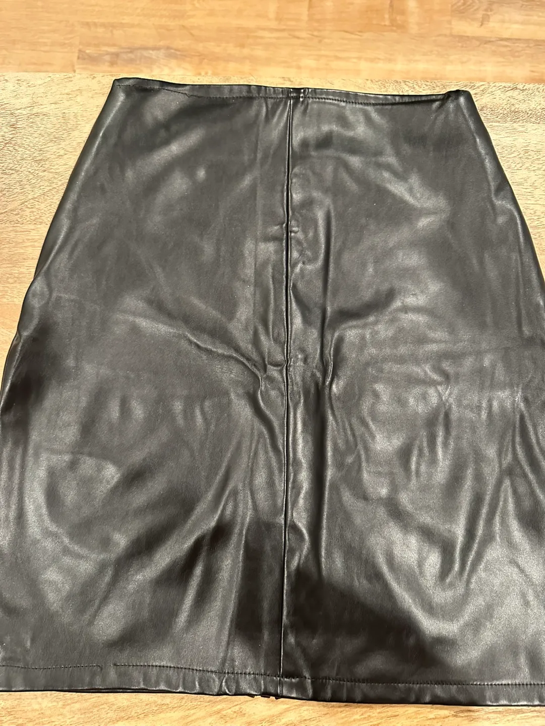 Black Faux Leather Mini Skirt Size 1 image indicator(3)