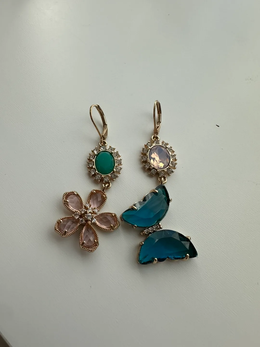 Gorgeous Dangle & Stud Earrings -  Variety of Styles! 💚 image indicator(2)