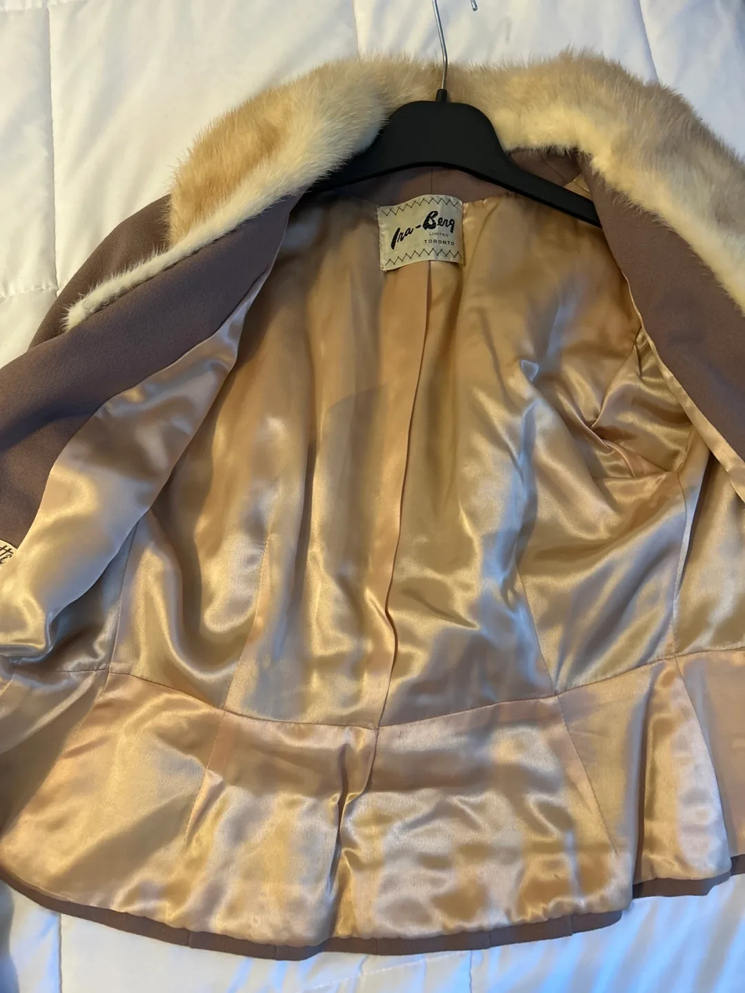 Vintage Ira-Berg Limited Toronto Jacket with Fur Collar image indicator(4)