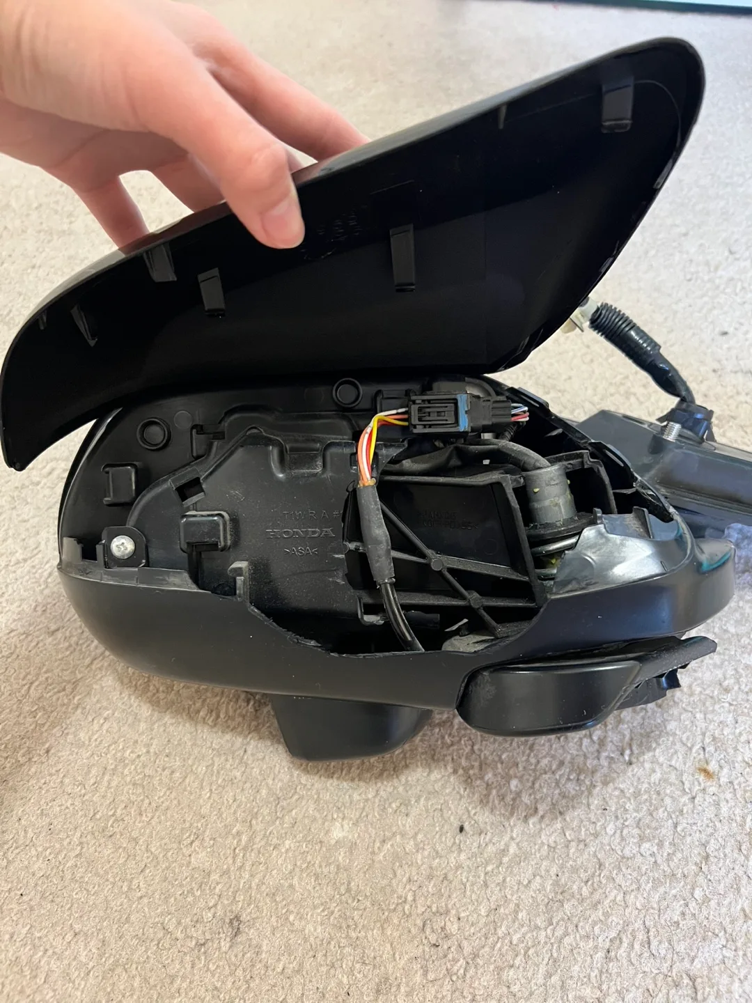 [Sell As-is] Honda CRV (2016) Passanger Side Mirror w/ Camera image indicator(5)