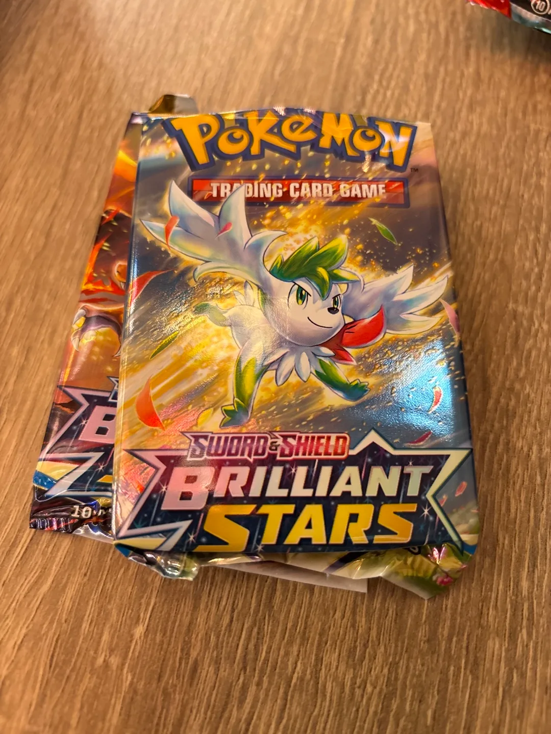 2x Pokemon Sword & Shield Brilliant Stars Booster Pack thumbnail