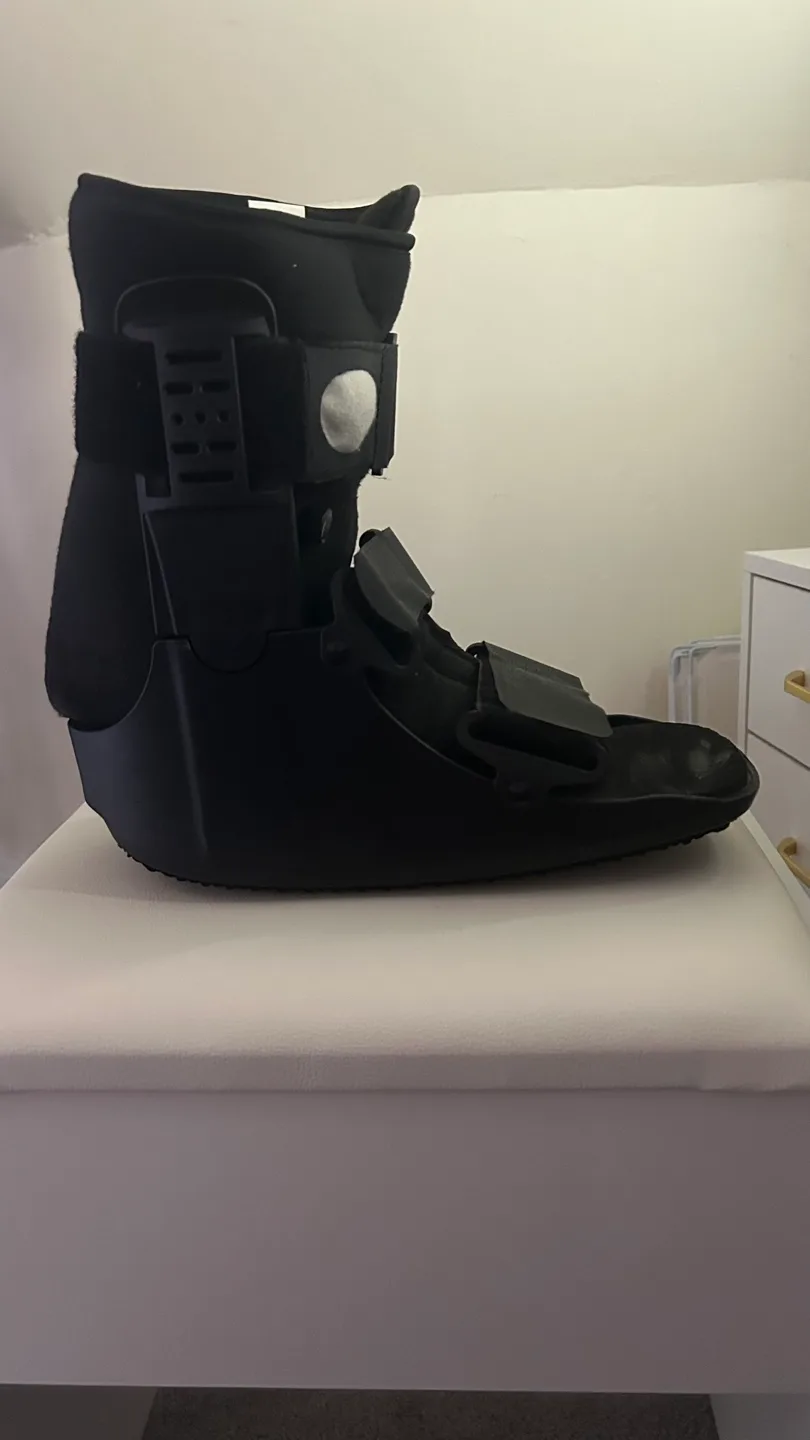 Adult Medium Black Walking Boot image indicator(2)