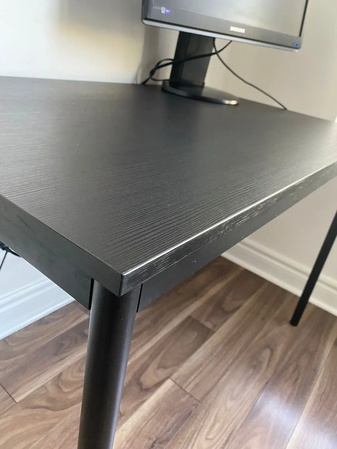 Black Computer Desk - Simple and Functional image indicator(3)