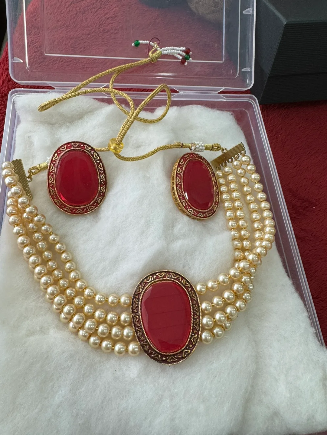 Gorgeous Pearl Necklace Set with Red Stone Accents image indicator(3)