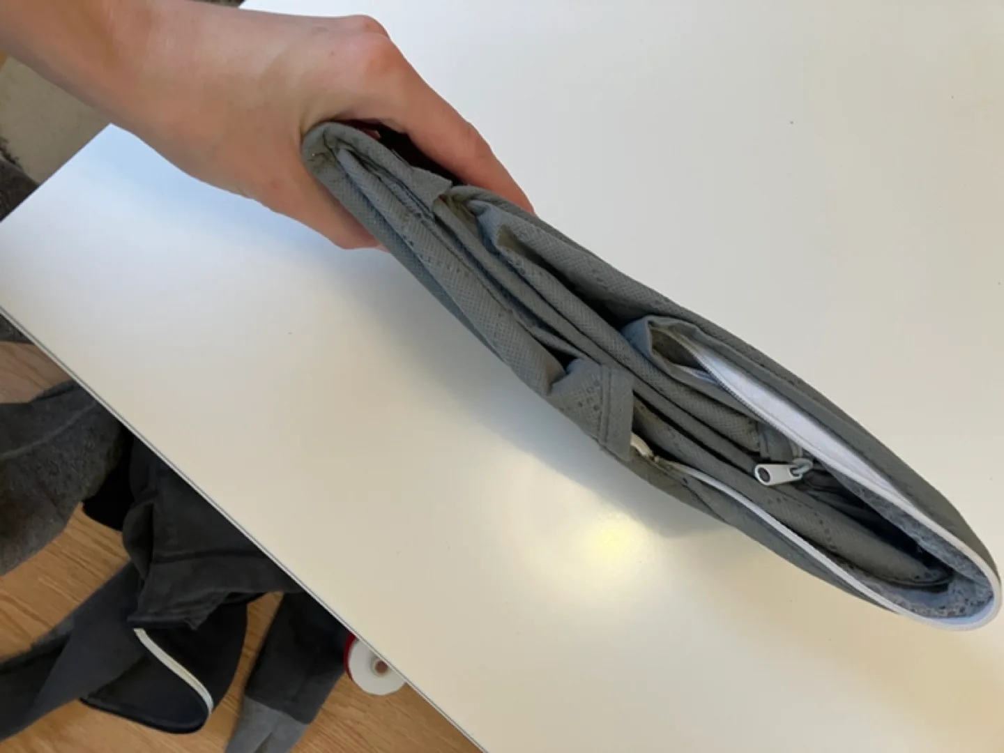 Grey Fabric Drawer Organiser with 5 Compartments image indicator(6)